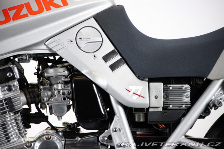 Suzuki GSX 750 S KATANA 1982