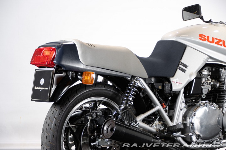 Suzuki GSX 750 S KATANA 1982