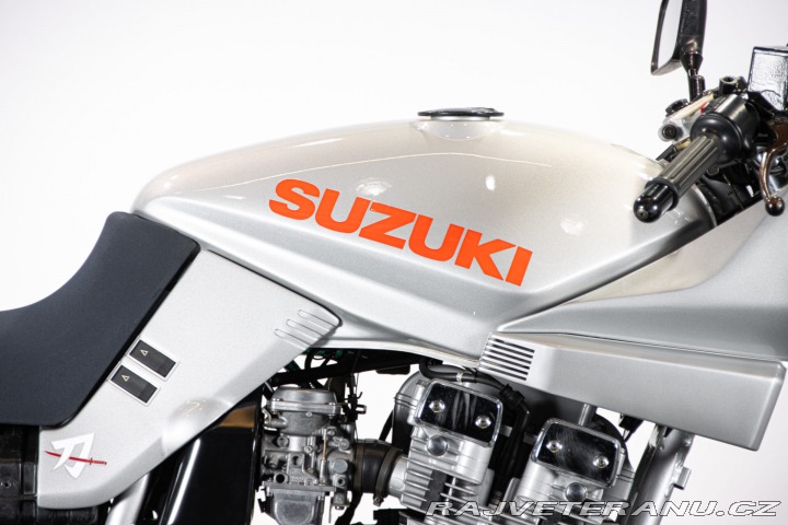 Suzuki GSX 750 S KATANA 1982
