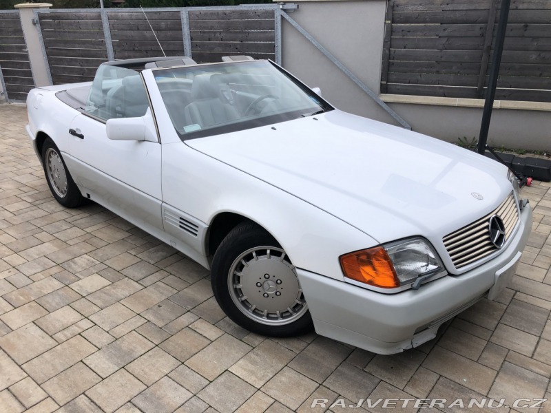 Mercedes-Benz SL 300, 24