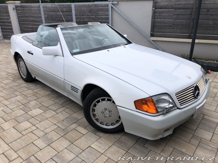 Mercedes-Benz SL 300, 24 1990