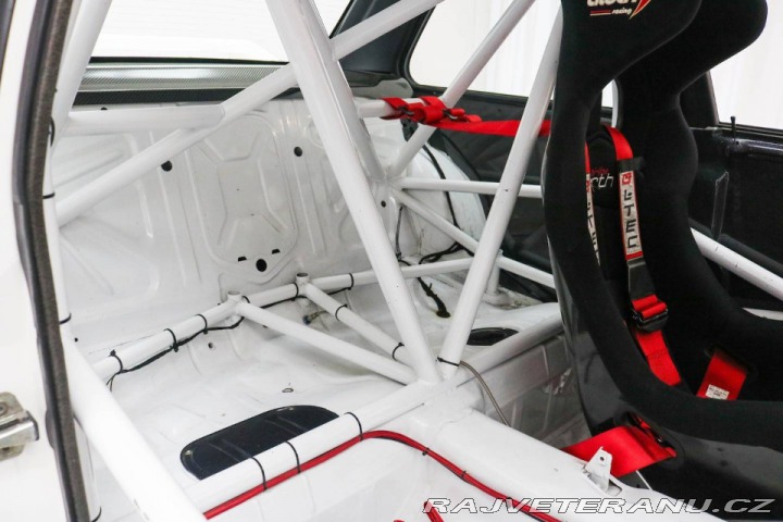 BMW M3 E30 Group A DTM 2.3 závodní speciál 1990