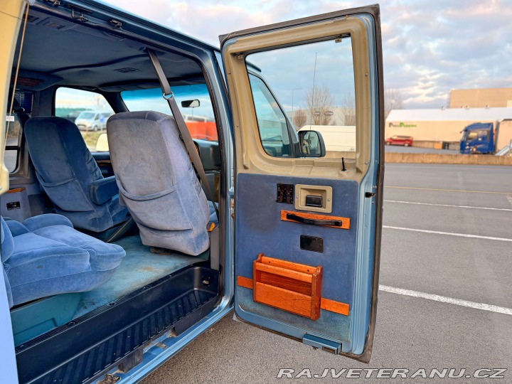 Ford Econoline E-150 5.0 V8 1993