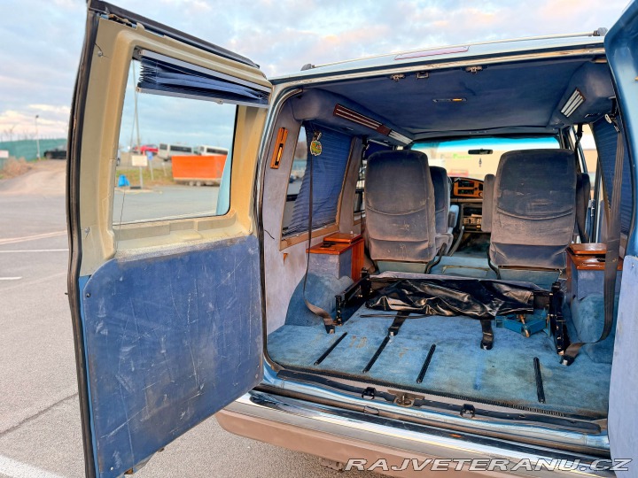 Ford Econoline E-150 5.0 V8 1993