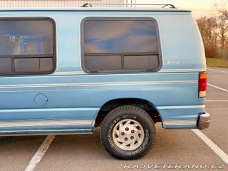 Ford Econoline E-150 5.0 V8 1993