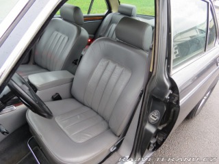 Daimler Double-Six V12 5.3 1994