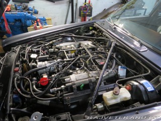 Daimler Double-Six V12 5.3 1994