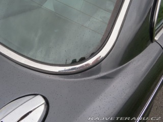 Daimler Double-Six V12 5.3 1994