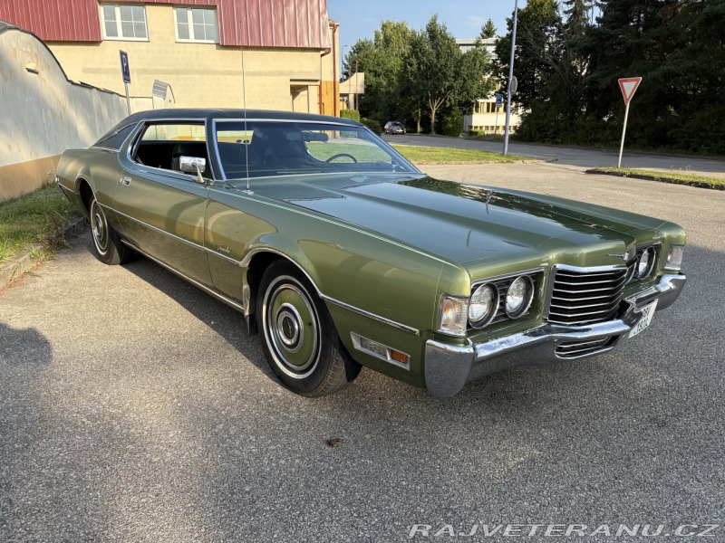 Ford Thunderbird 