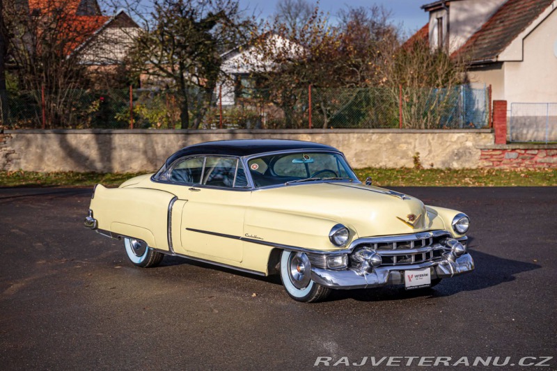 Cadillac DeVille Coupé DeVille