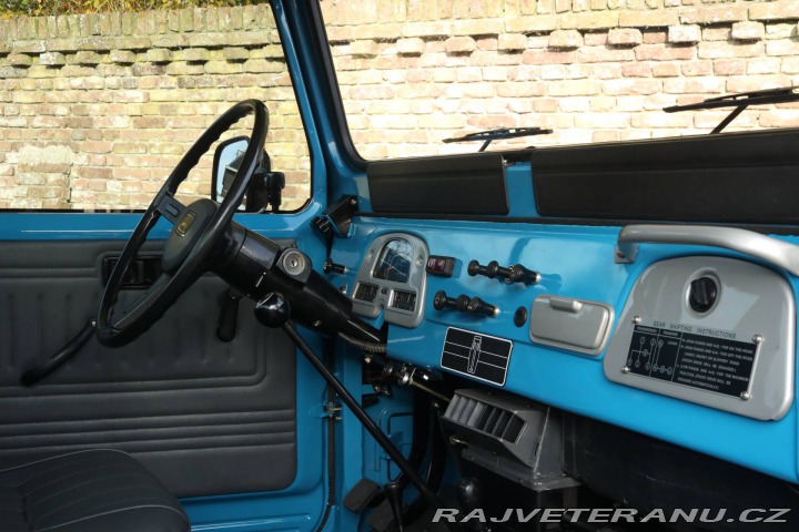 Toyota Land Cruiser BJ45 LWB Pickup 1982