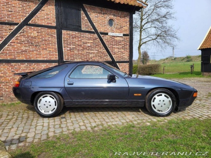 Porsche 928 S4 5.0 Manuál 1987