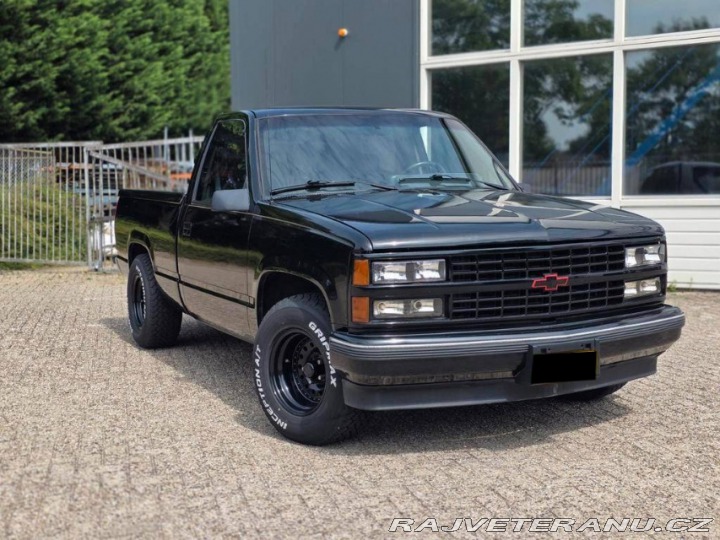 Chevrolet Silverado C1500 1988