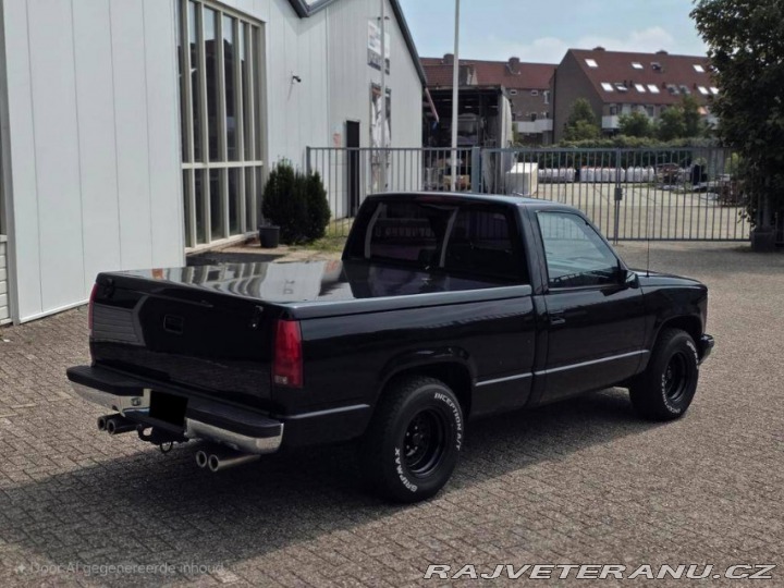 Chevrolet Silverado C1500 1988