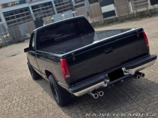 Chevrolet Silverado C1500 1988