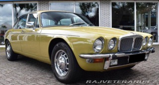 Daimler Ostatní modely Double Six 5.3 V12 1975