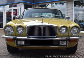 Daimler Ostatní modely Double Six 5.3 V12 1975