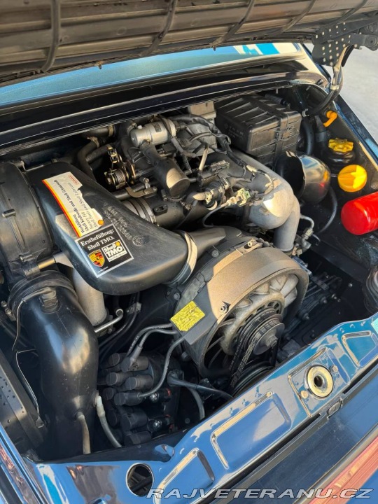 Porsche 911 964 Carrera 2 1990