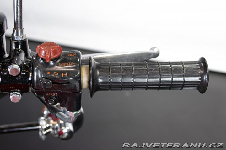 Honda Ostatní modely 400 SUPER SPORT 1975