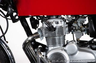 Honda Ostatní modely 400 SUPER SPORT 1975