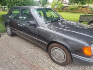 Mercedes-Benz 230  1987