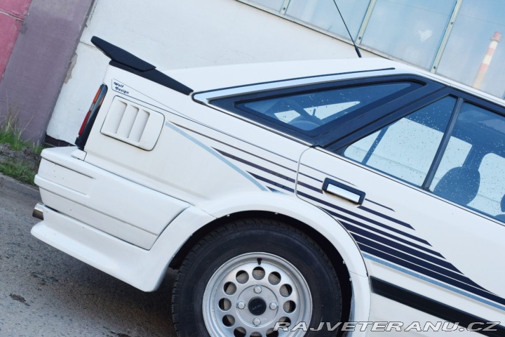 Nissan Ostatní modely Nissan Bluebird 2.0GLX 1987