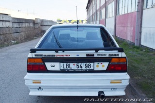 Nissan Ostatní modely Nissan Bluebird 2.0GLX 1987