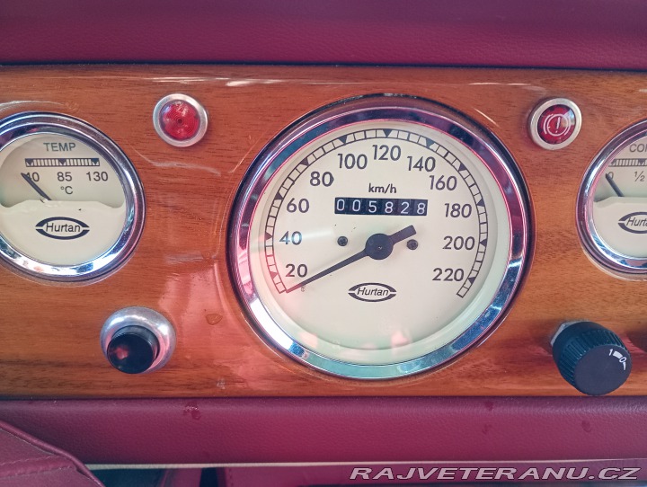 Jaguar XK 120 replika 2014