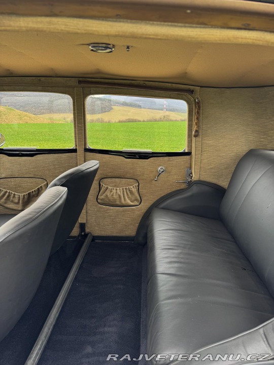 Peugeot Ostatní modely 301c 1800