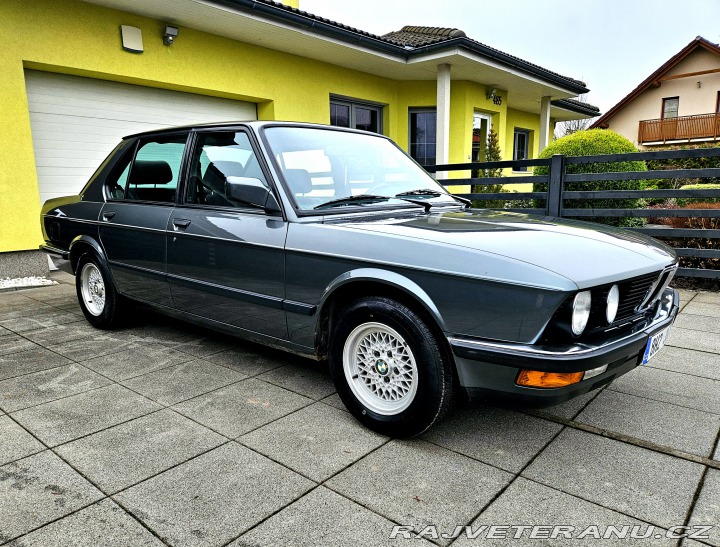 BMW 5 520i E28! Top youngtimer! 1987