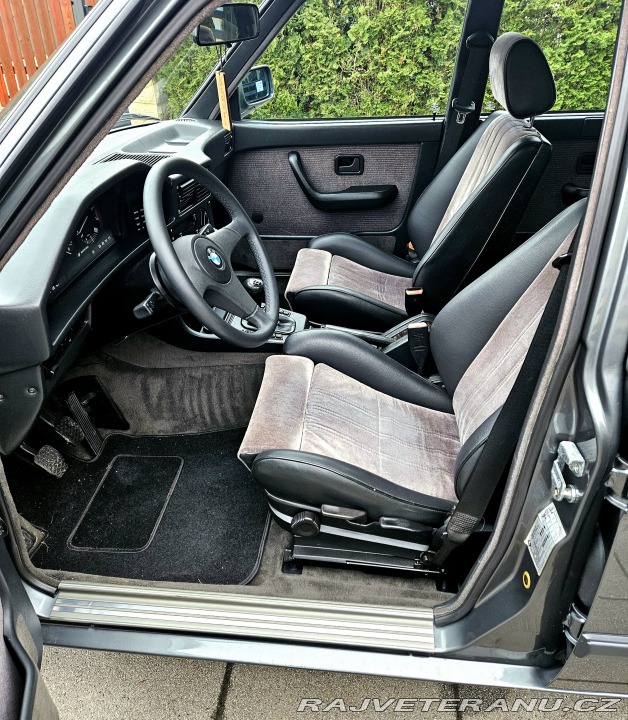 BMW Ostatní modely 520i E28! Top youngtimer! 1987