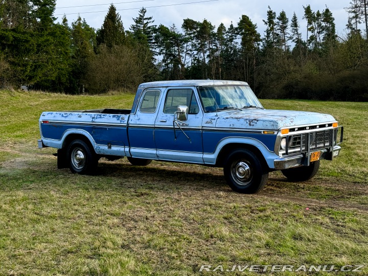 Ford F F-250 SuperCab 1977
