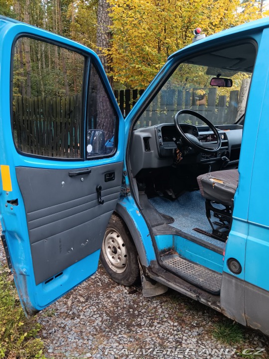 Ford Transit Minibus 1990