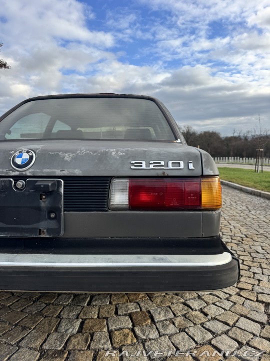 BMW 3 E21 320i M10 125 koní 1979