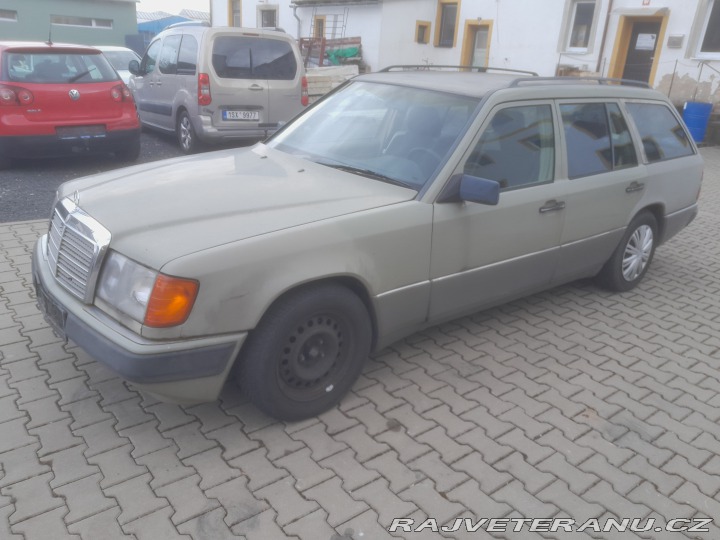 Mercedes-Benz E 200 TE 1990