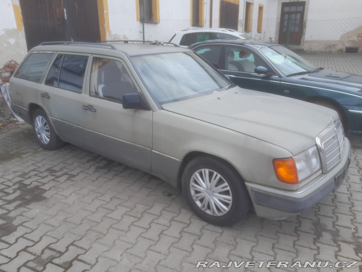 Mercedes-Benz E 200 TE 1990