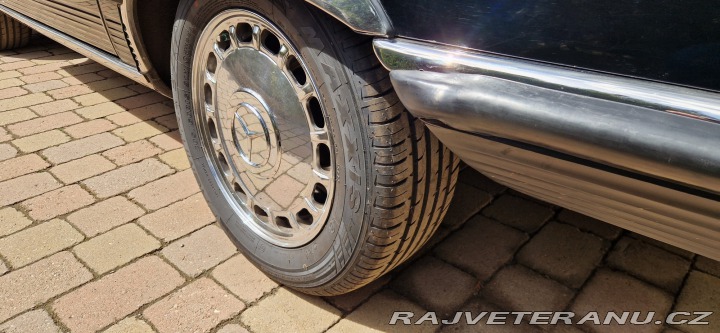 Mercedes-Benz SL r107 1981