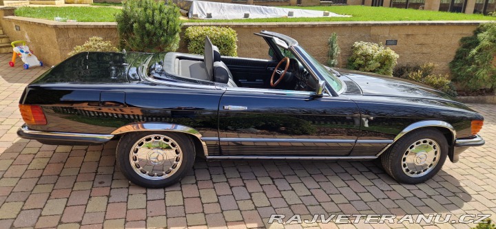Mercedes-Benz SL r107 1981