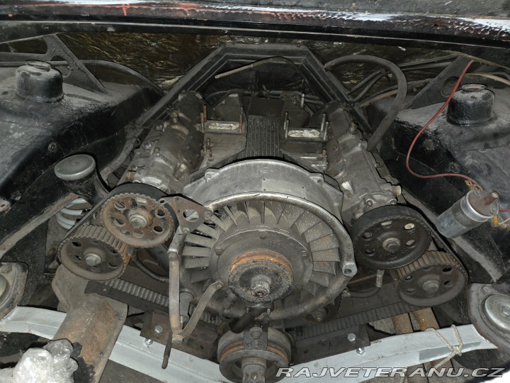 Tatra 613 1 (3) 1977