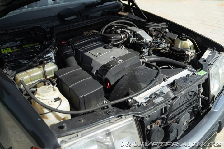 Mercedes-Benz 200 TE 200 16V SPORTLINE 1992