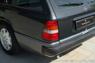 Mercedes-Benz 200 TE 200 16V SPORTLINE 1992