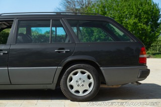 Mercedes-Benz 200 TE 200 16V SPORTLINE 1992