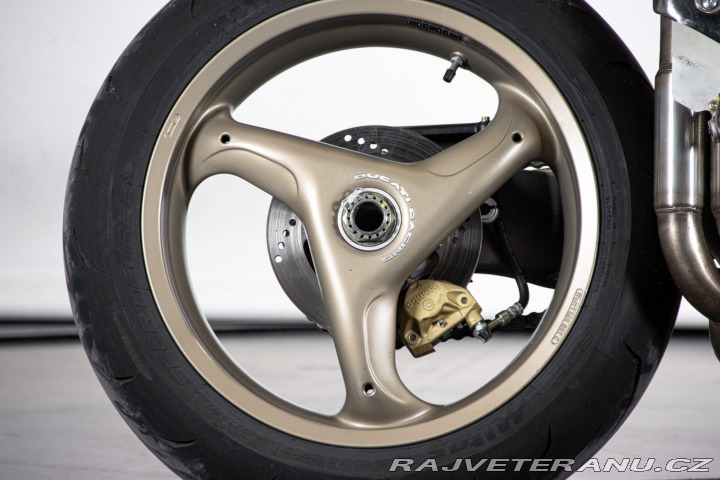 Ducati Ostatní modely 748 S 1996