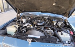 Cadillac Brougham 5.0. 1988