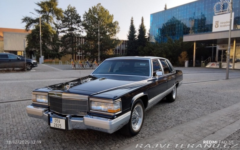 Cadillac Brougham 5.0.