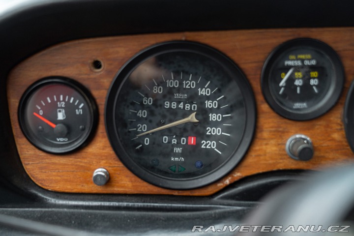 Fiat 124 SPORT SPIDER CS1 1974