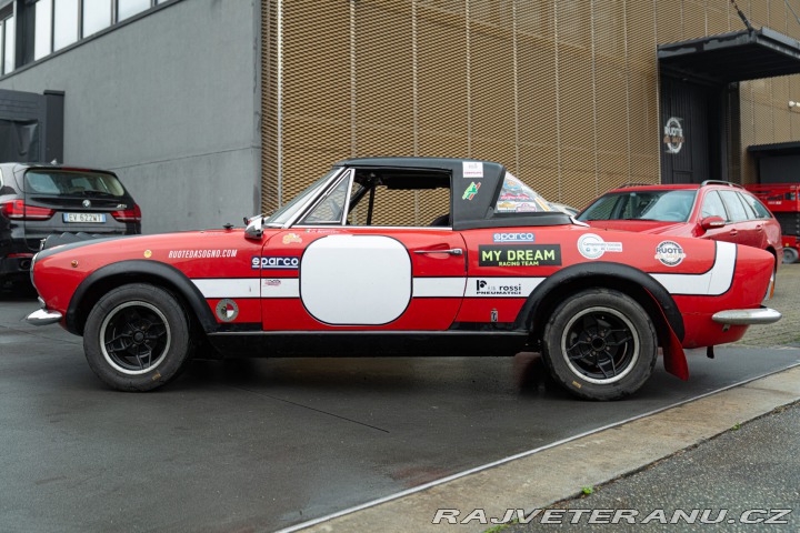 Fiat 124 SPORT SPIDER CS1 1974