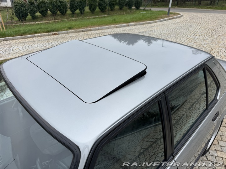 BMW 5 E28 520i shadowline 1986