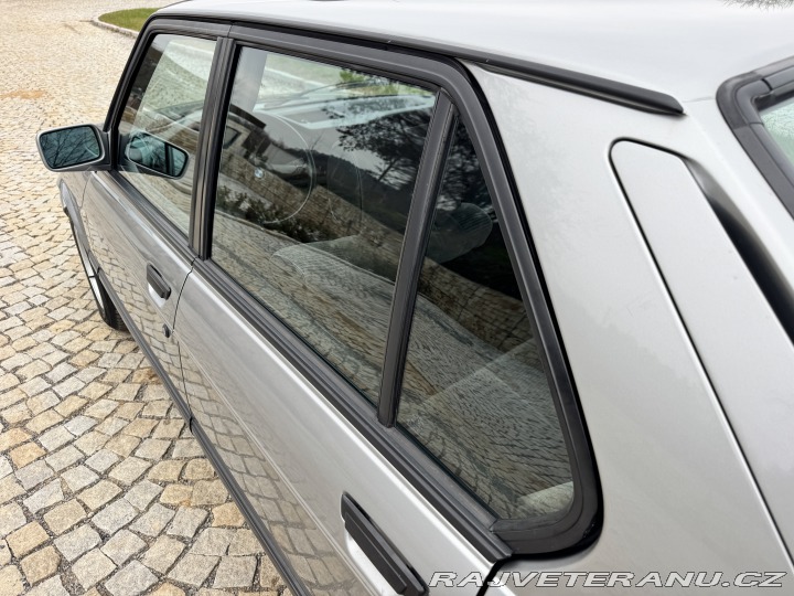 BMW 5 E28 520i shadowline 1986