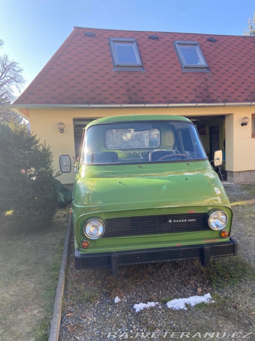 Škoda 1203 valník